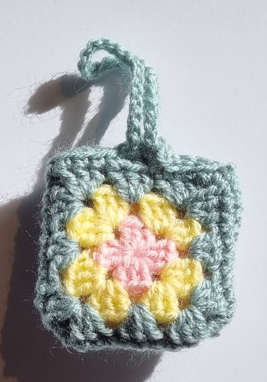 Haakpatroon - Tashanger Zakje Granny Square